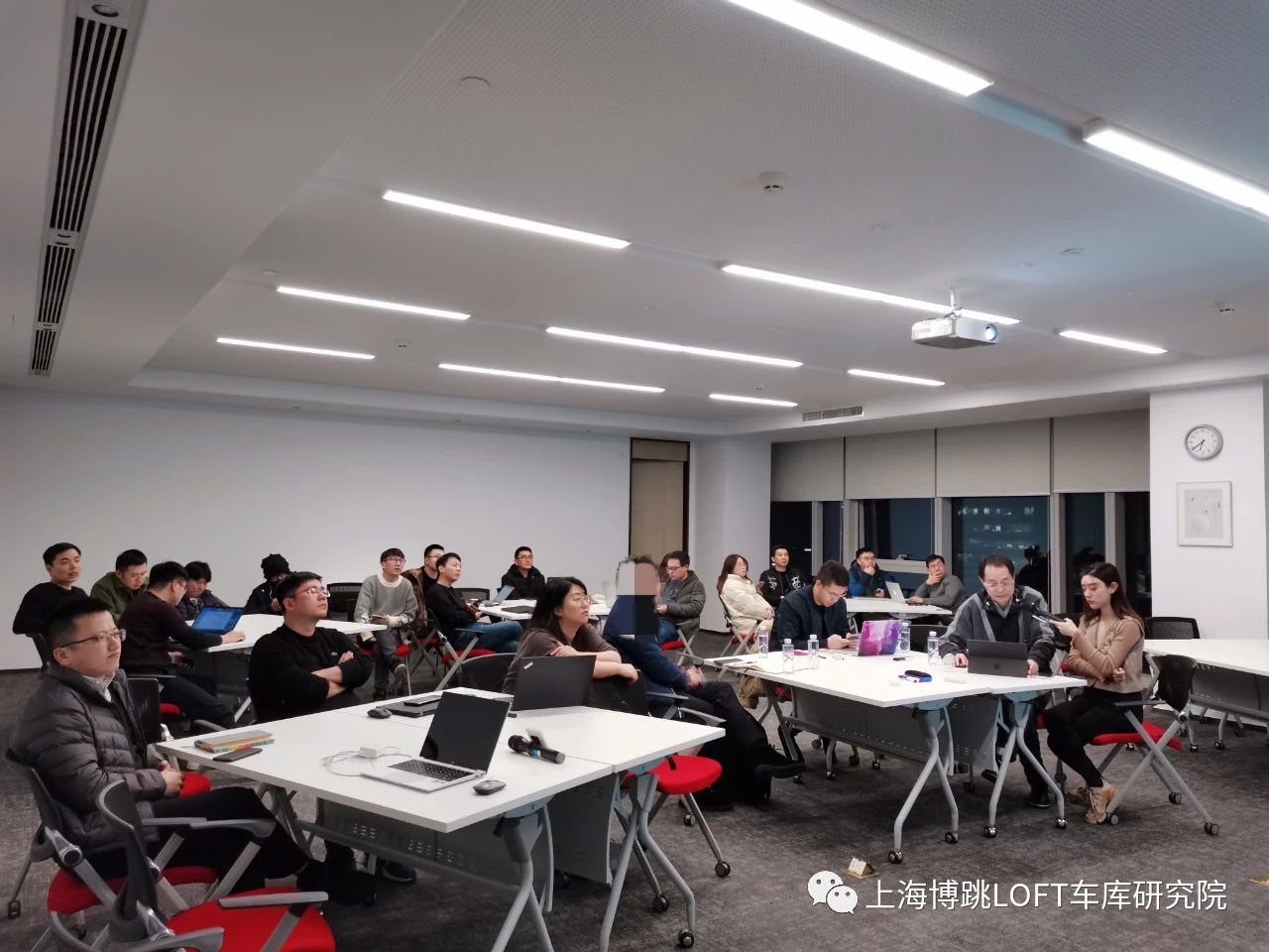 铜陵杭州LOFT车库专题会